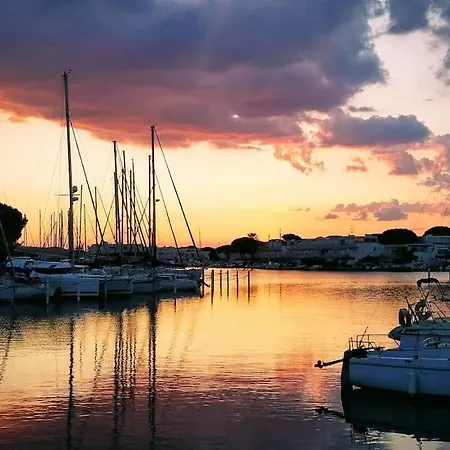 Daire Port Camargue T2 Avec Vue Port