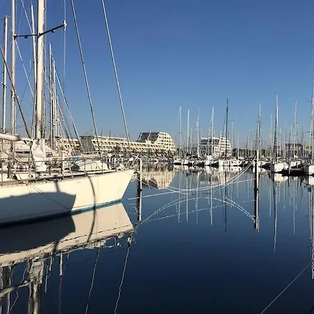 Daire Port Camargue T2 Avec Vue Port *